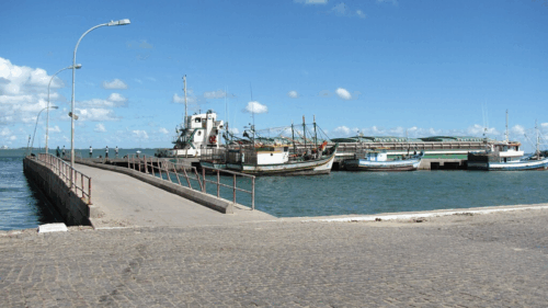 Travessia por balsa entre Rio Grande e São José do Norte, na Lagoa dos Patos, ponto onde deverá ser construída a futura ponte que conectará as duas margens e facilitará o escoamento portuário e o comércio exterior gaúcho.